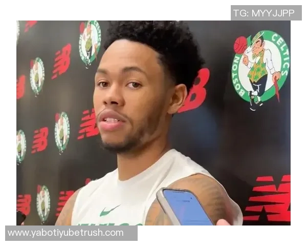 安芬尼西蒙斯回忆与利拉德CJ搭档经历助力普理查德磨合提升