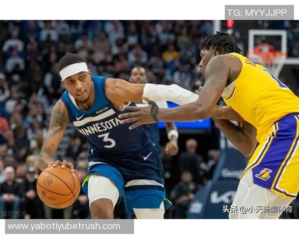 麦克丹尼尔斯半场表现出色9中6砍下15分2篮板3盖帽助力球队攻防稳定 麦克丹尼尔斯半场表现出色9中6砍下15分2篮板3盖帽助力球队攻防稳定