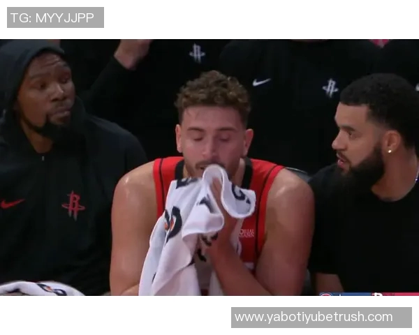 拓记:杨瀚森与夏普联手如申京阿门再添KD争冠希望再度升温 拓记:杨瀚森与夏普联手如申京阿门再添KD争冠希望再度升温