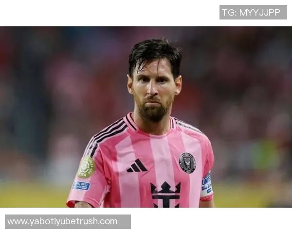 梅西38岁依然疯狂2025赛季数据惊人46球25助生涯总计896球404助 梅西38岁依然疯狂2025赛季数据惊人46球25助生涯总计896球404助