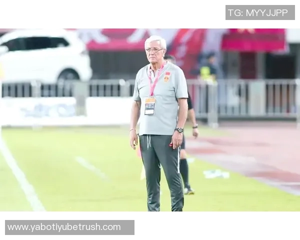 国足新篇章开启两位老帅离场里皮伊万相继告别足球舞台 国足新篇章开启两位老帅离场里皮伊万相继告别足球舞台