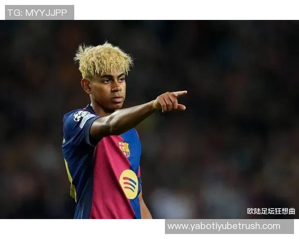 巴萨主帅弗里克称赞赫拉德马丁在左中卫位置上的出色表现 巴萨主帅弗里克称赞赫拉德马丁在左中卫位置上的出色表现