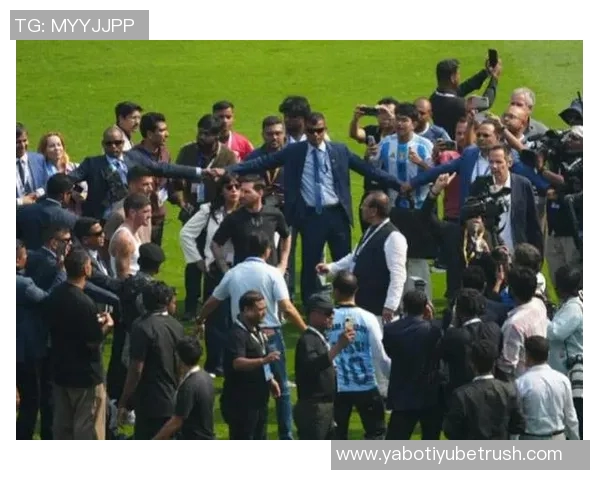 梅西印度行组织者被拘留14天辩称无罪律师称其未损坏球场设施 梅西印度行组织者被拘留14天辩称无罪律师称其未损坏球场设施