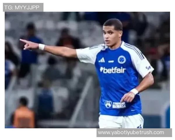 德天空报道多特蒙德关注17岁克鲁塞罗后卫普拉斯特和河床前锋梅萨